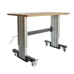 Arbeitstisch elektrisch mit Rollen